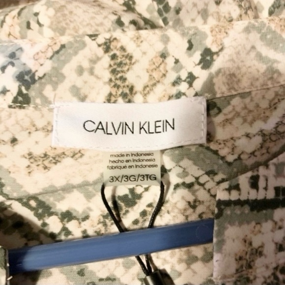 Calvin Klein Snake Print Blouse Size 3X - Picture 9 of 11